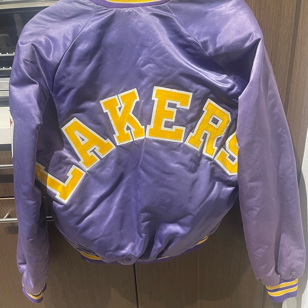 Chalkline Los Angeles Lakers jacket size medium RARE
